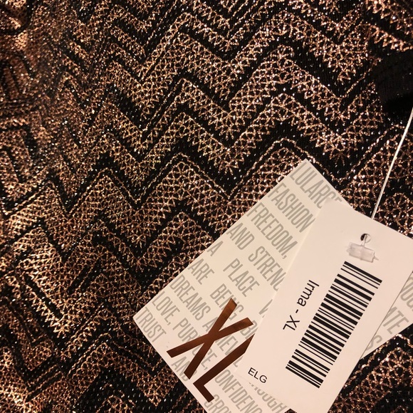 Lularoe elegant irma - Picture 2 of 2